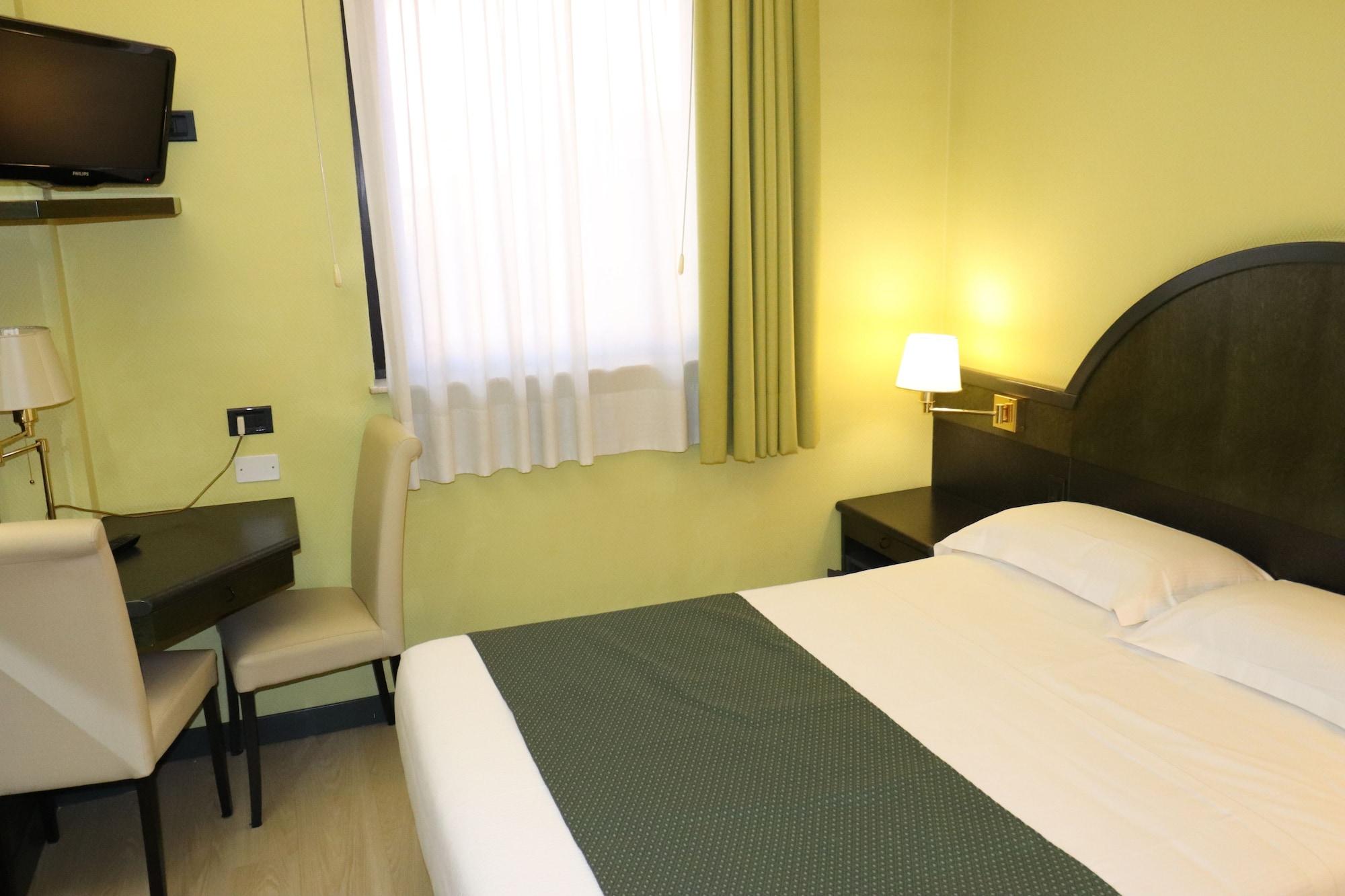 Hotel Domenichino Милано Екстериор снимка